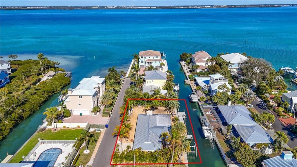 834 Jungle Queen Way Longboat Key, FL 34228 - Photo 47 of 52