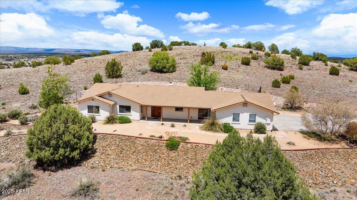 20775 North Hackamore Lane Paulden, AZ 86334 - Photo 3 of 26 01-Front