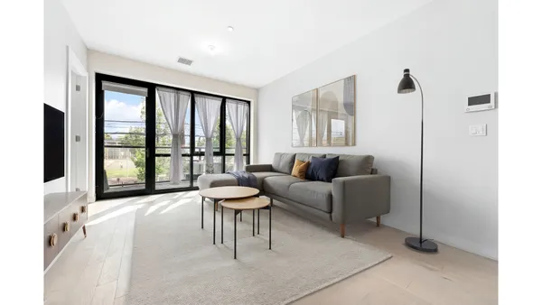 $985,000 | 362 Van Brunt Street, Unit 1D | Red Hook