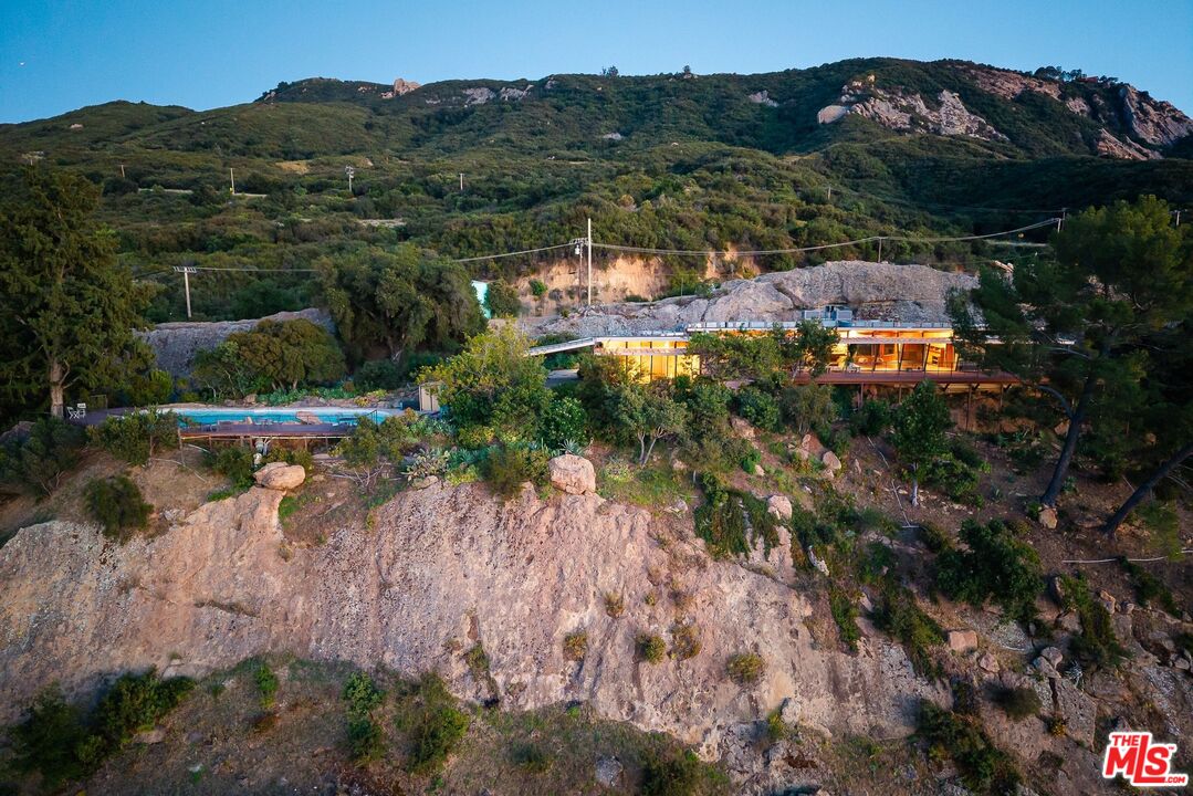 965 Stunt Road Calabasas, CA 91302 - Photo 54 of 67