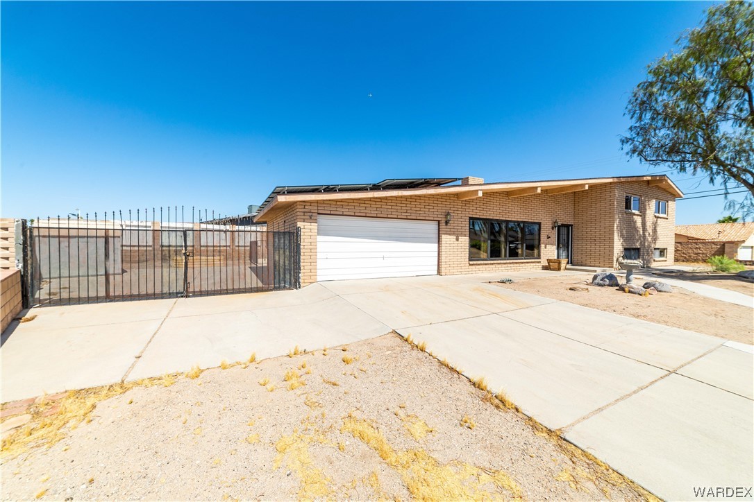1745 Alta Vista Road Bullhead City, AZ 86442 - Photo 1 of 60