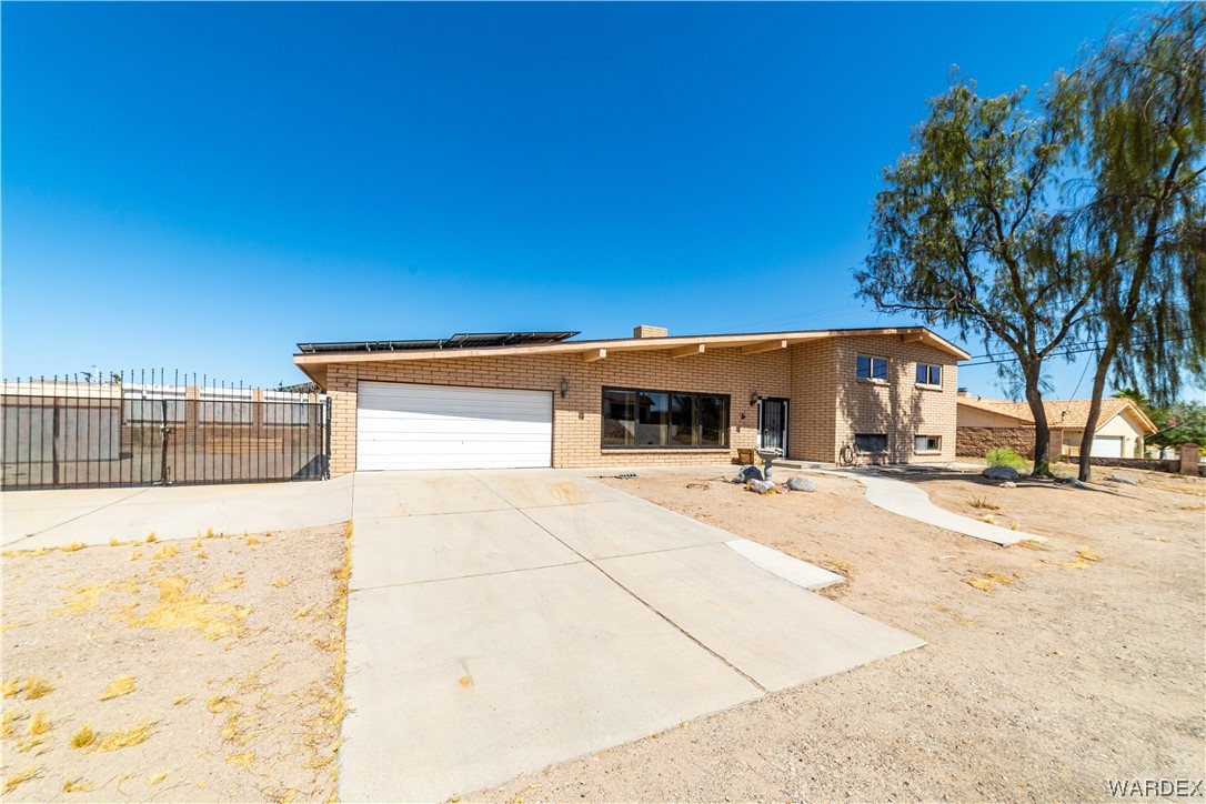 1745 Alta Vista Road Bullhead City, AZ 86442 - Photo 2 of 60
