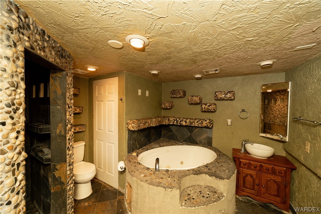 1745 Alta Vista Road Bullhead City, AZ 86442 - Photo 40 of 60