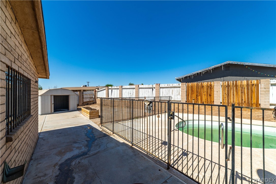 1745 Alta Vista Road Bullhead City, AZ 86442 - Photo 48 of 60