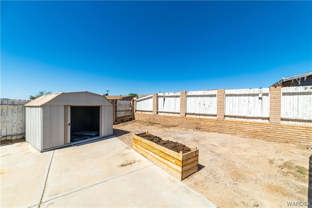 1745 Alta Vista Road Bullhead City, AZ 86442 - Photo 50 of 60