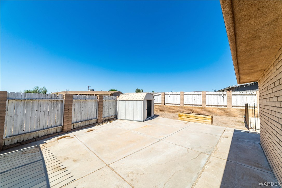1745 Alta Vista Road Bullhead City, AZ 86442 - Photo 52 of 60