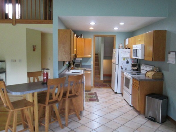493 Boston Road Sutton, MA 01590 - Photo 12 of 30