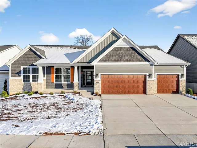 $883,712 | 6728 Preservation Parkway, St. Louis, MO 63123