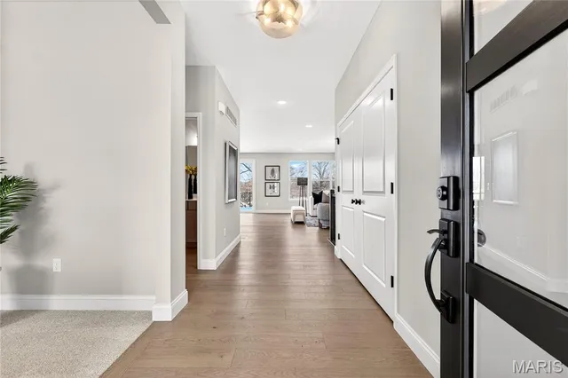 $883,712 | 6728 Preservation Parkway, St. Louis, MO 63123