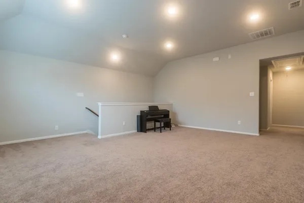 $3,200 | 7106 Mistflower Meadow, Venus, TX 76084