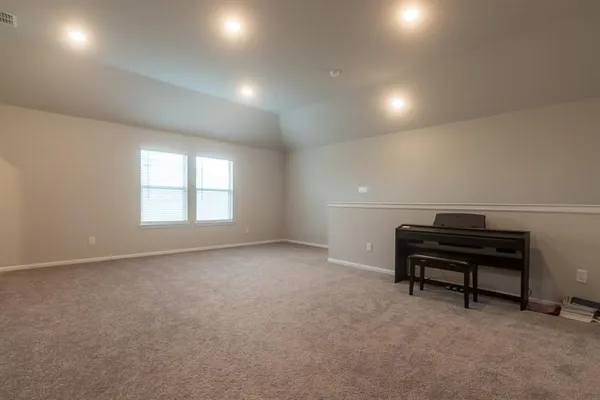 $3,200 | 7106 Mistflower Meadow, Venus, TX 76084