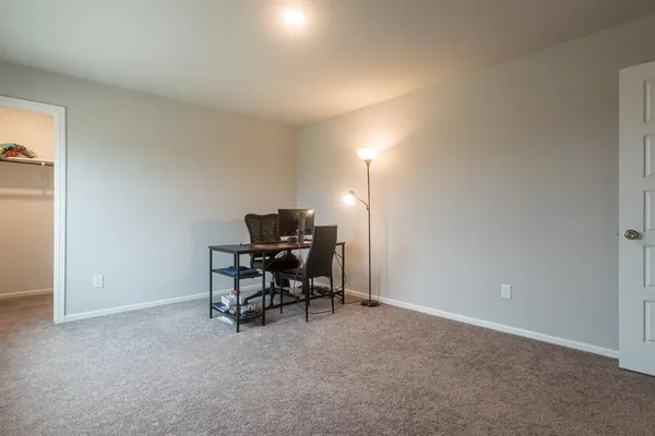$3,200 | 7106 Mistflower Meadow, Venus, TX 76084