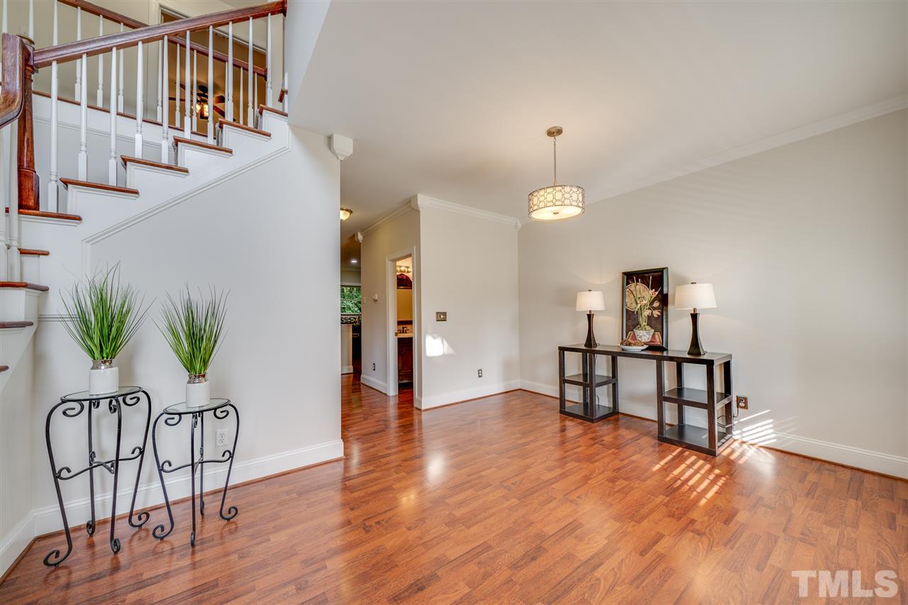 11925 Larka Court Raleigh, NC 27613 - Photo 3 of 30
