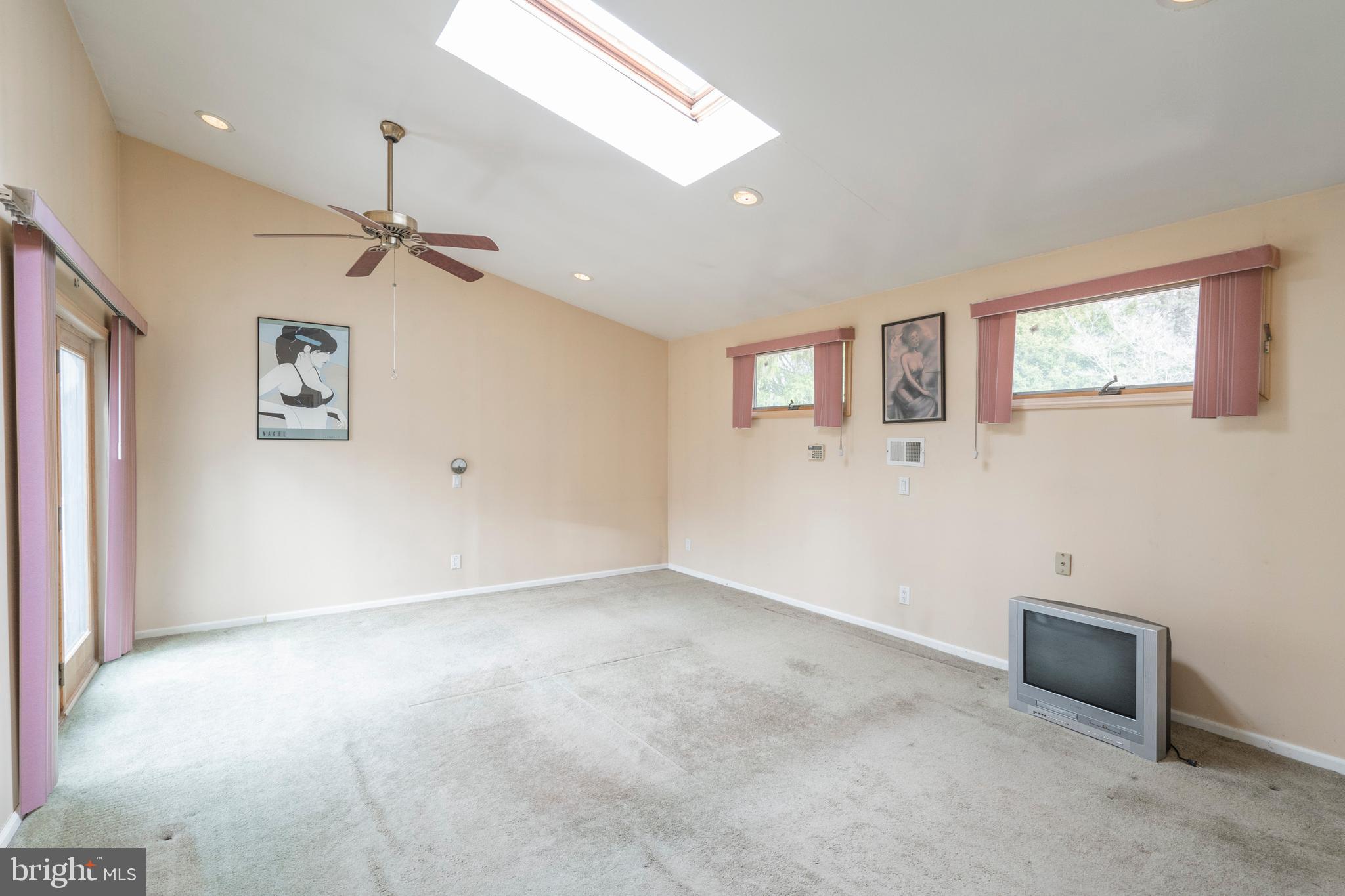 177 West Rose Tree Road Media, PA 19063 - Photo 22 of 28 Upstairs Bedroom