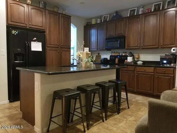 $2,400 | 542 North Citrus Lane, Gilbert, AZ 85234