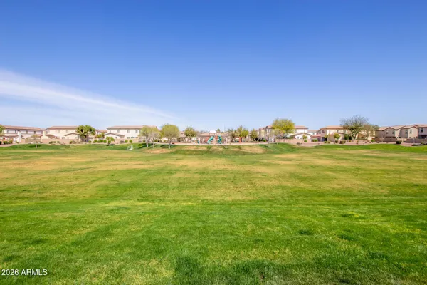 $2,400 | 542 North Citrus Lane, Gilbert, AZ 85234