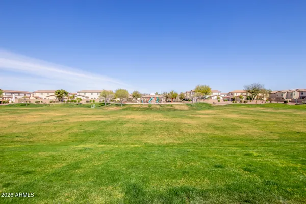 $2,400 | 542 North Citrus Lane, Gilbert, AZ 85234