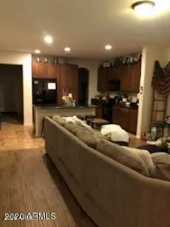 $2,400 | 542 North Citrus Lane, Gilbert, AZ 85234