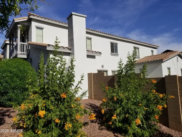 $2,400 | 542 North Citrus Lane, Gilbert, AZ 85234