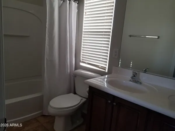 $2,400 | 542 North Citrus Lane, Gilbert, AZ 85234