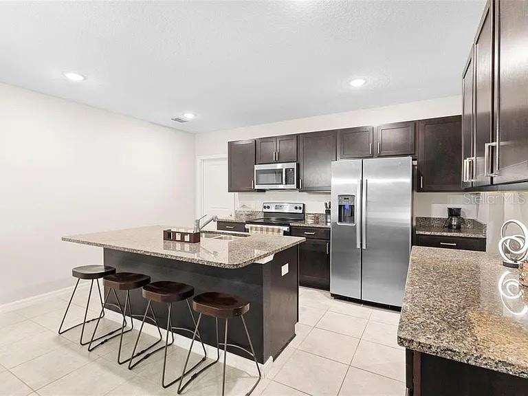 635 Belgrove Street DeBary, FL 32713 - Photo 10 of 19