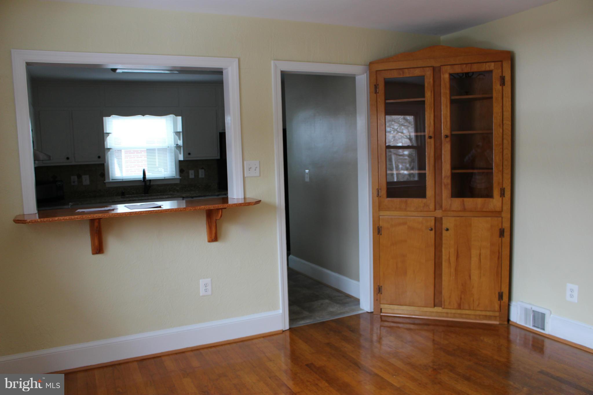 124 Jamestown Road Front Royal, VA 22630 - Photo 12 of 30 Dining Room