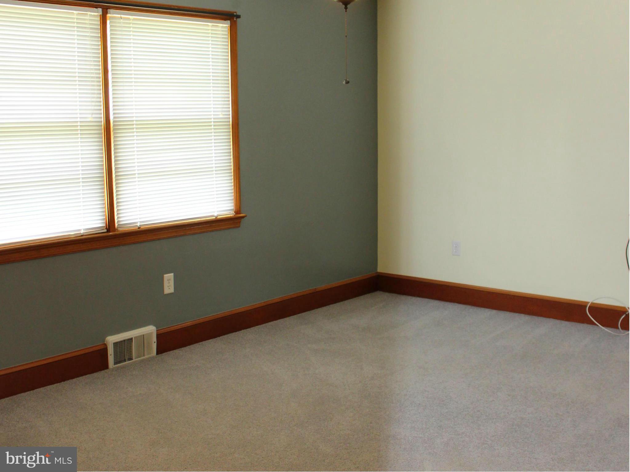 124 Jamestown Road Front Royal, VA 22630 - Photo 27 of 30 Bedroom (Master)