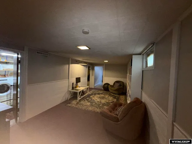 $385,000 | 655 10th Street, Lander, WY 82520