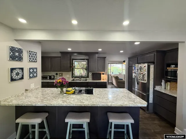 $385,000 | 655 10th Street, Lander, WY 82520