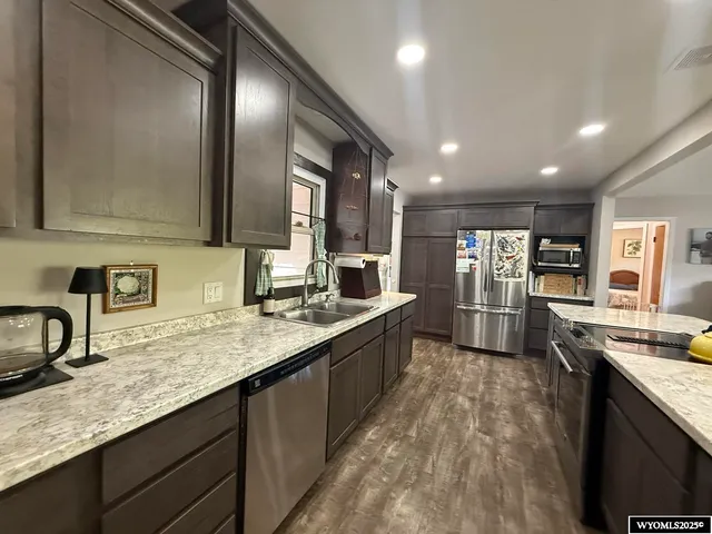 $385,000 | 655 10th Street, Lander, WY 82520