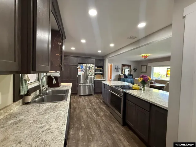 $385,000 | 655 10th Street, Lander, WY 82520