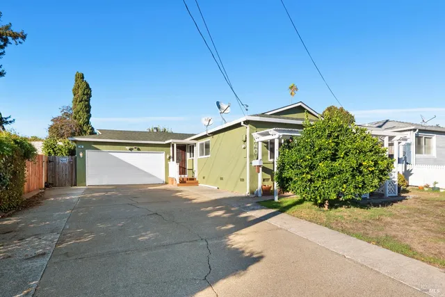 $609,000 | 240 West Carolyn Drive, American Canyon, CA 94503