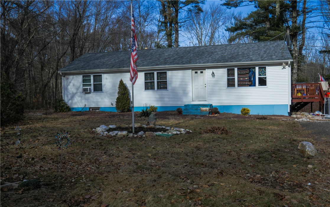 34 East Killingly Road Foster, RI 02825 - Photo 2 of 12