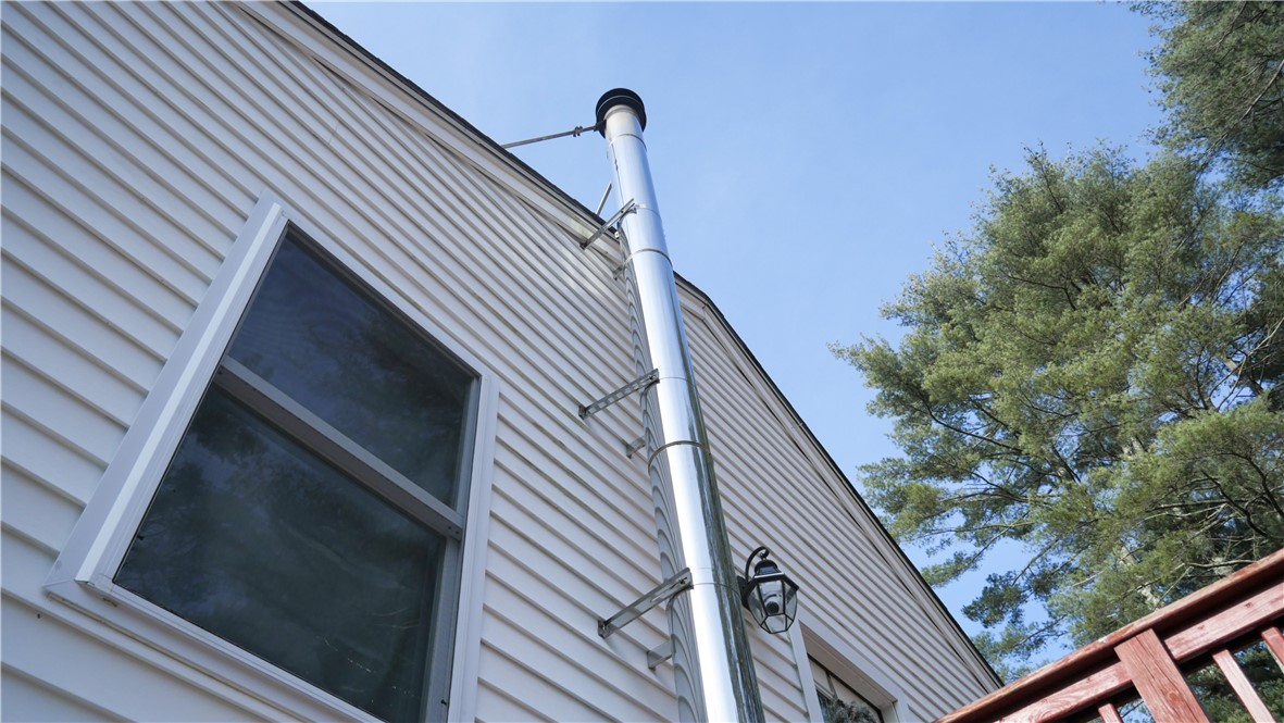34 East Killingly Road Foster, RI 02825 - Photo 8 of 12
