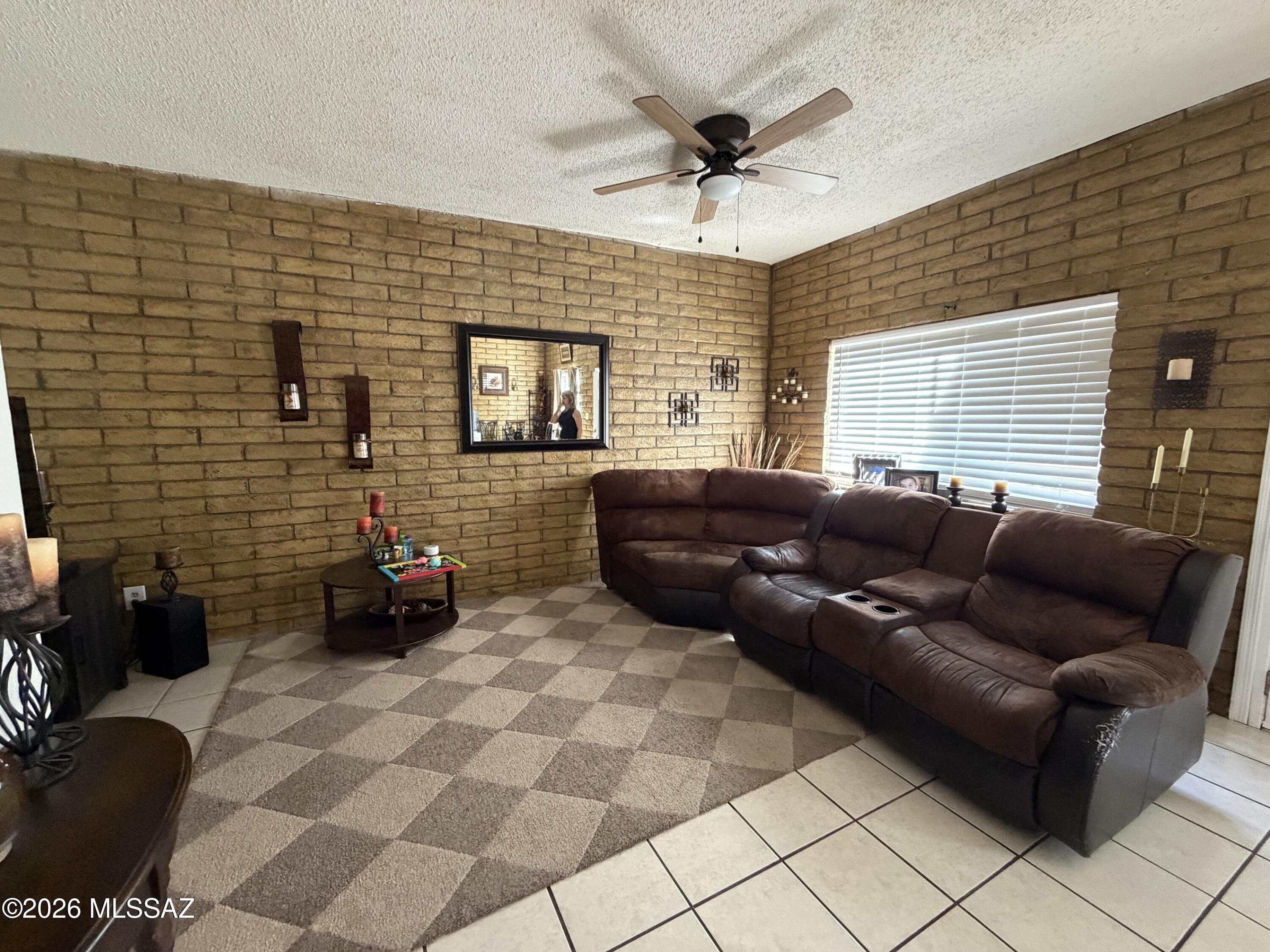 450 Via Lechuza Rio Rico, AZ 85648 - Photo 5 of 11