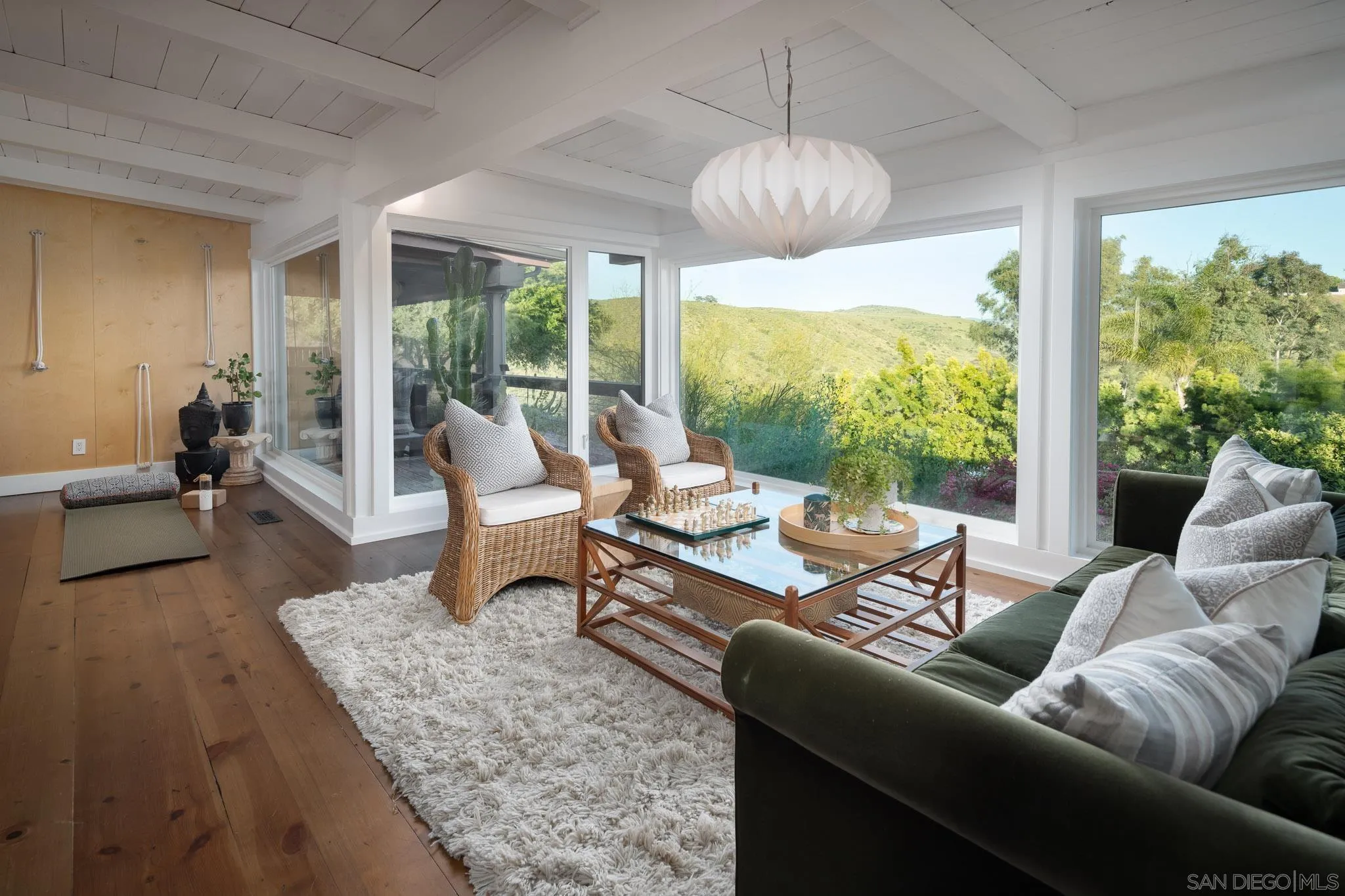 16515 Zumaque Street Rancho Santa Fe, CA 92067 - Photo 7 of 47 Gallery Image 7
