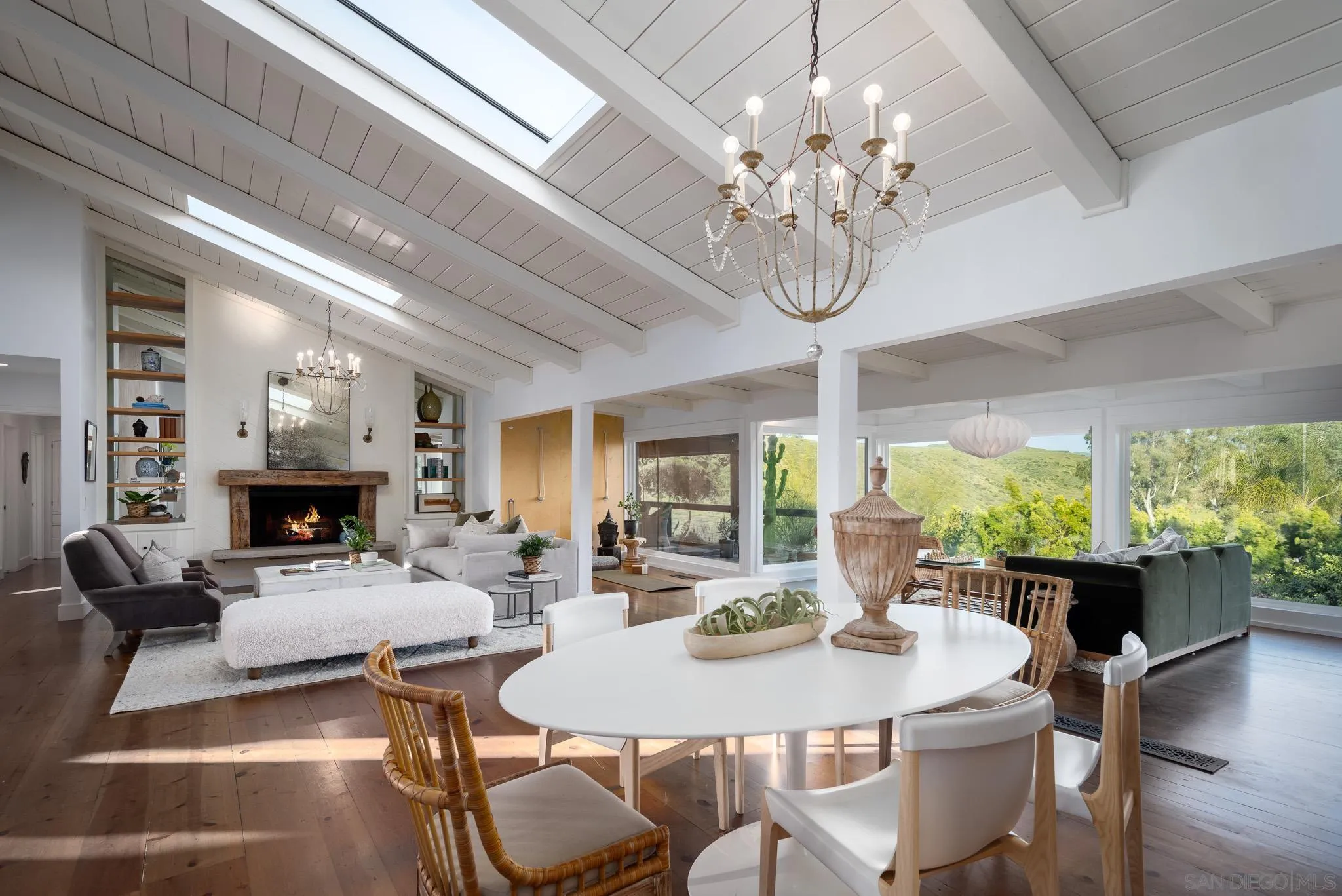16515 Zumaque Street Rancho Santa Fe, CA 92067 - Photo 9 of 47 Gallery Image 9