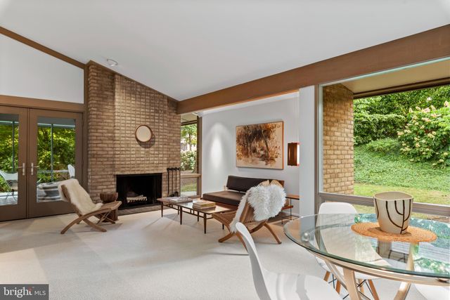 $1,051,000 | 8 Tolson Street, Annapolis, MD 21401