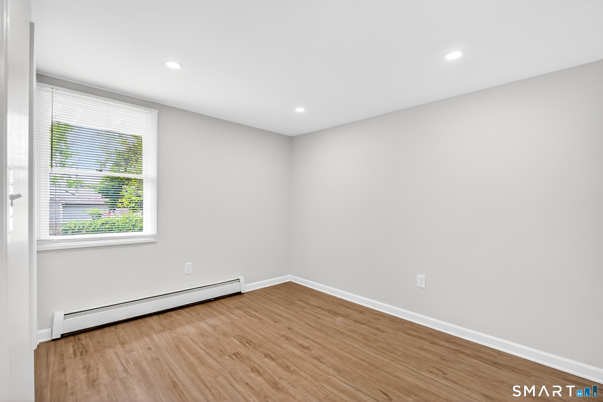 221 Meadows End Road Milford, CT 06460 - Photo 16 of 30