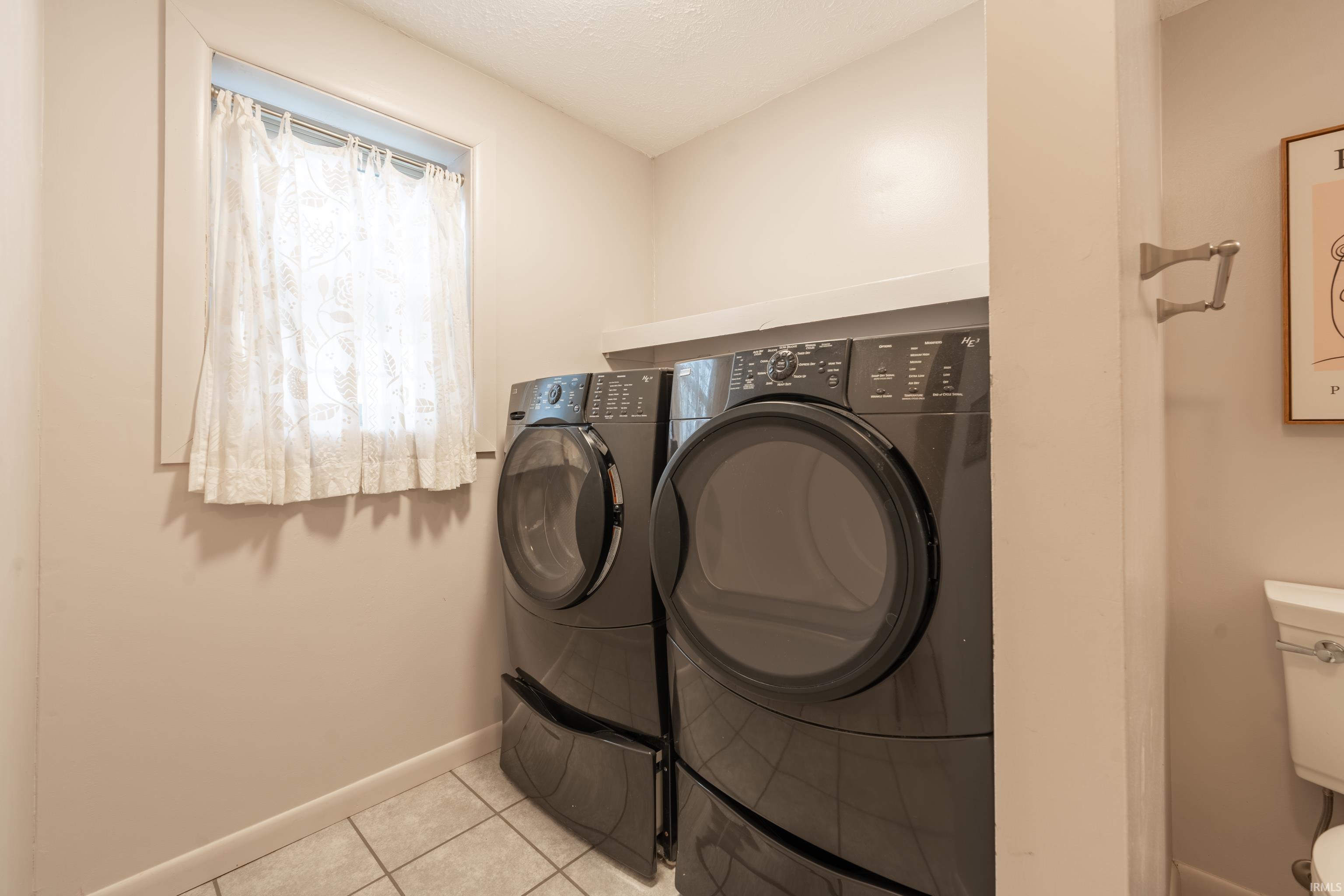 915 North Plymouth Road Bloomington, IN 47408 - Photo 26 of 33