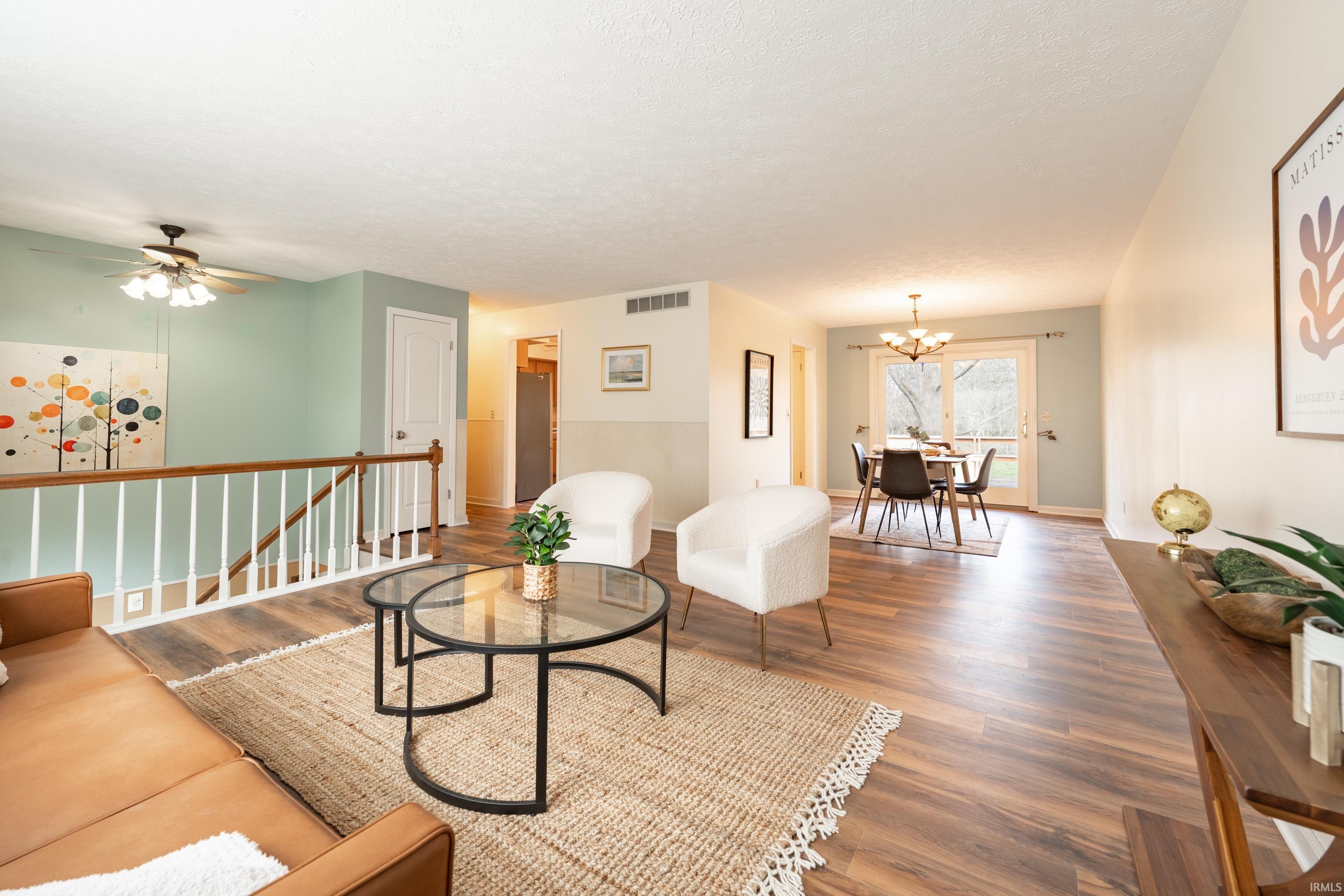 915 North Plymouth Road Bloomington, IN 47408 - Photo 4 of 33