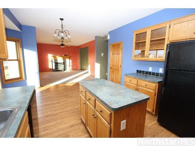 1365 Sparrow Road Waconia, MN 55387 - Photo 4 of 14