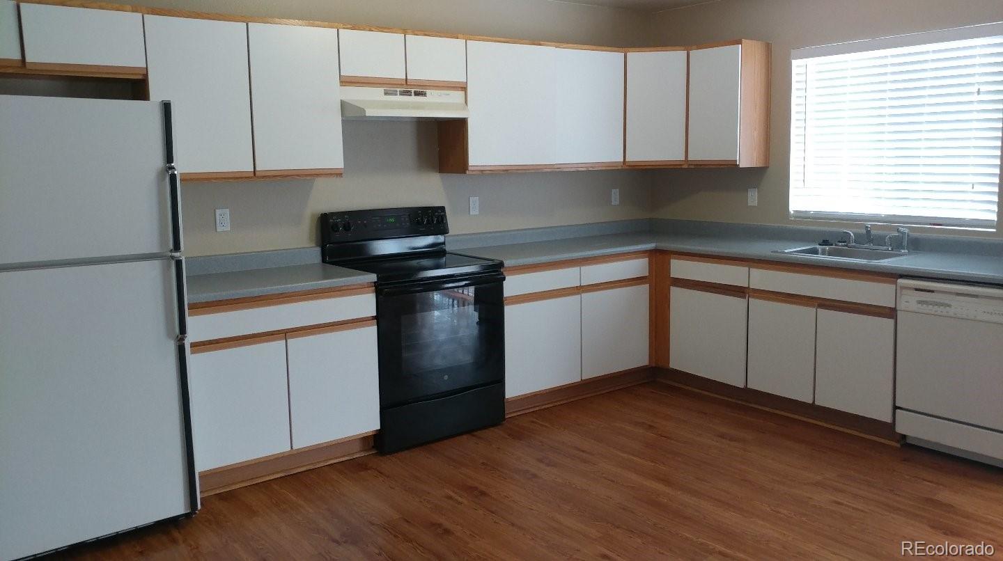 20370 East 48th Place Denver, CO 80249 - Photo 21 of 27