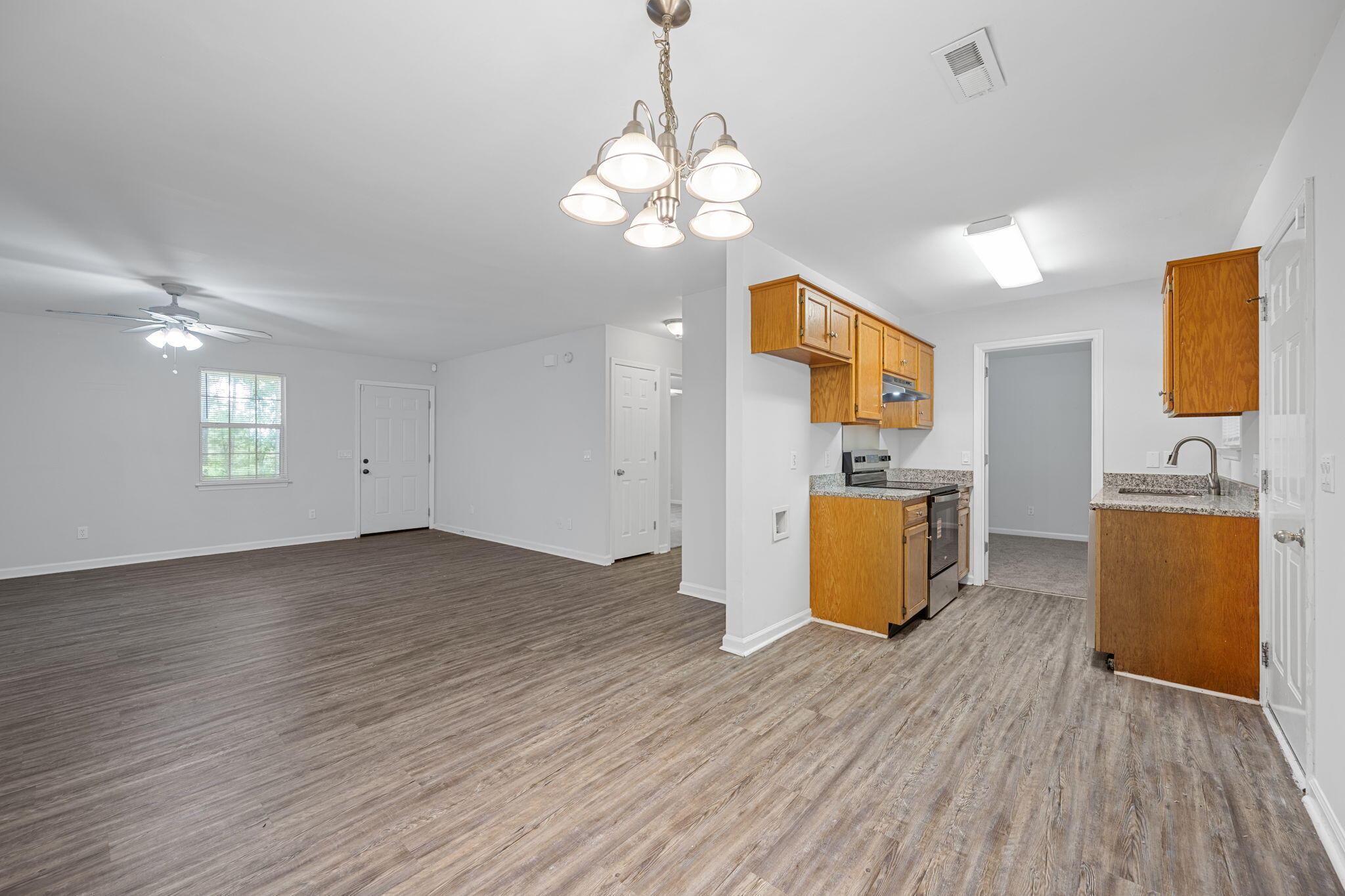 2250 Morris Hill Road Chattanooga, TN 37421 - Photo 9 of 30 17-web-or-mls-DSC_7236