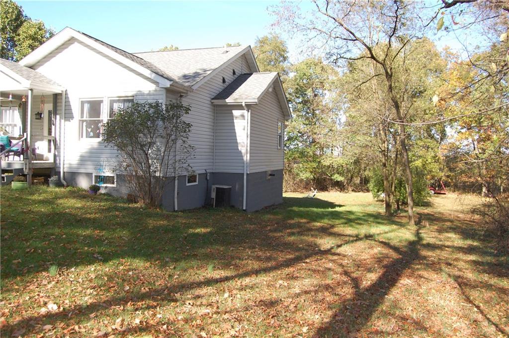 175 Keystone Estate Road New Alexandria, PA 15670 - Photo 2 of 25