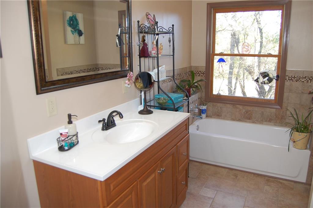 175 Keystone Estate Road New Alexandria, PA 15670 - Photo 14 of 25