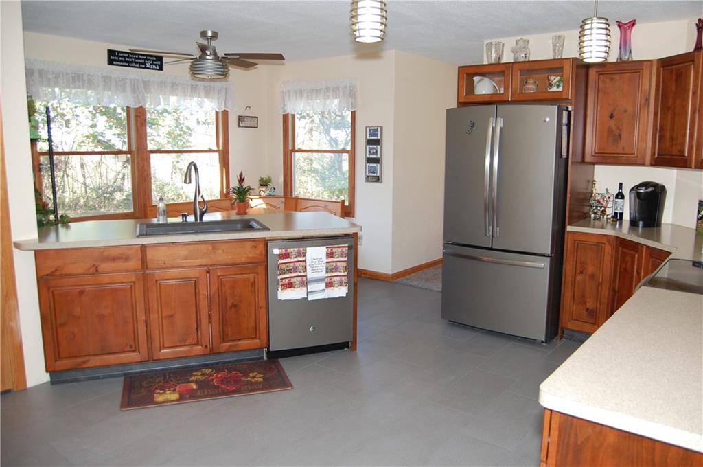 175 Keystone Estate Road New Alexandria, PA 15670 - Photo 8 of 25