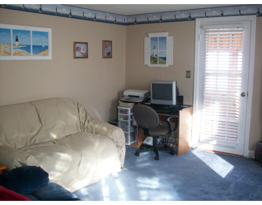 285 Prentice Street Springfield, MA 01104 - Photo 4 of 11