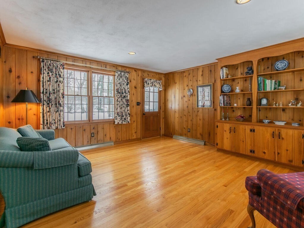 302 Blueberry Hill Road Longmeadow, MA 01106 - Photo 21 of 41 Gallery Image 21