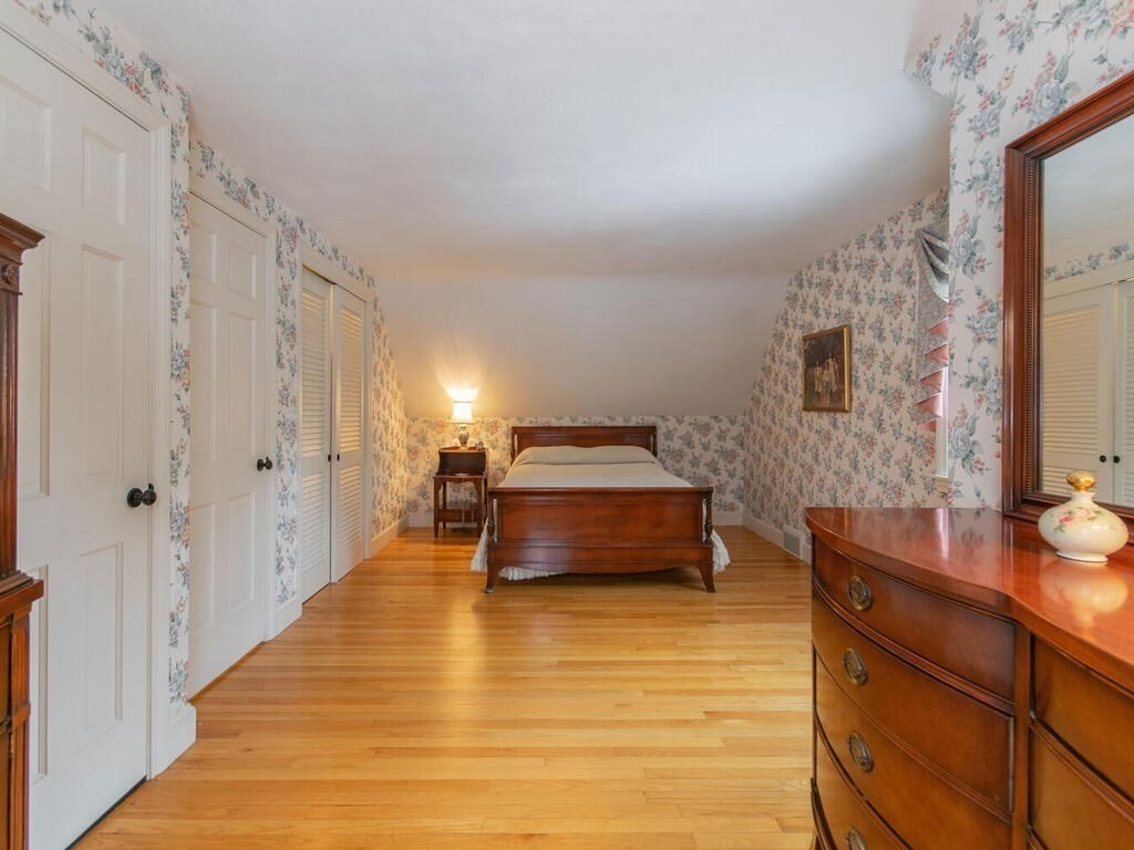 302 Blueberry Hill Road Longmeadow, MA 01106 - Photo 25 of 41 Gallery Image 25